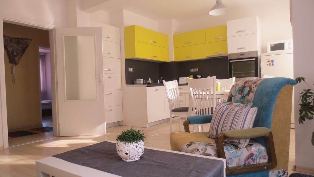 Apartment Sophie Plovdiv Exteriör bild